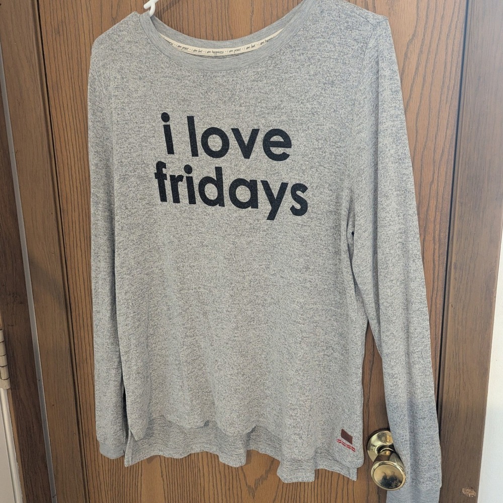 Peace Love World "I Love Fridays" Gray Long Sleeve Graphic Top Cozy Casual Small